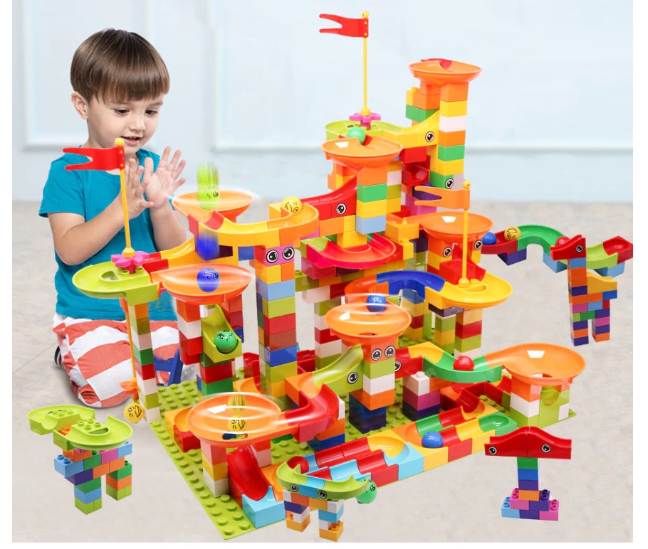 Racing Track Building Blocks Set